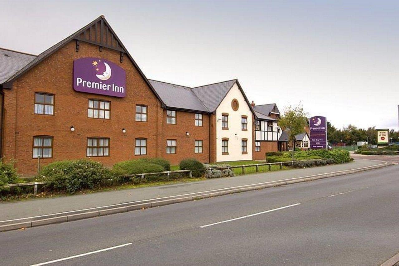 Premier lodge chester